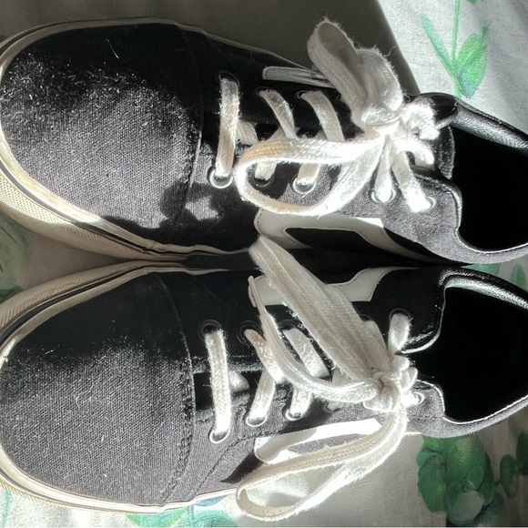 Time and Tru Shoes - Time and Tru Black and White Athletic Shoes 7.5 Memory Foam